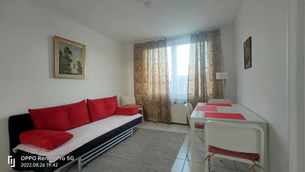 Mooi Slaapkamer! Proper En Compact Place Voor 3 Антверпен Екстериор снимка