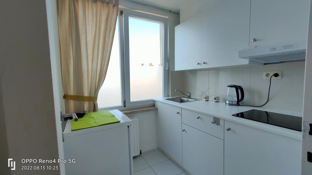 Mooi Slaapkamer! Proper En Compact Place Voor 3 Антверпен Екстериор снимка